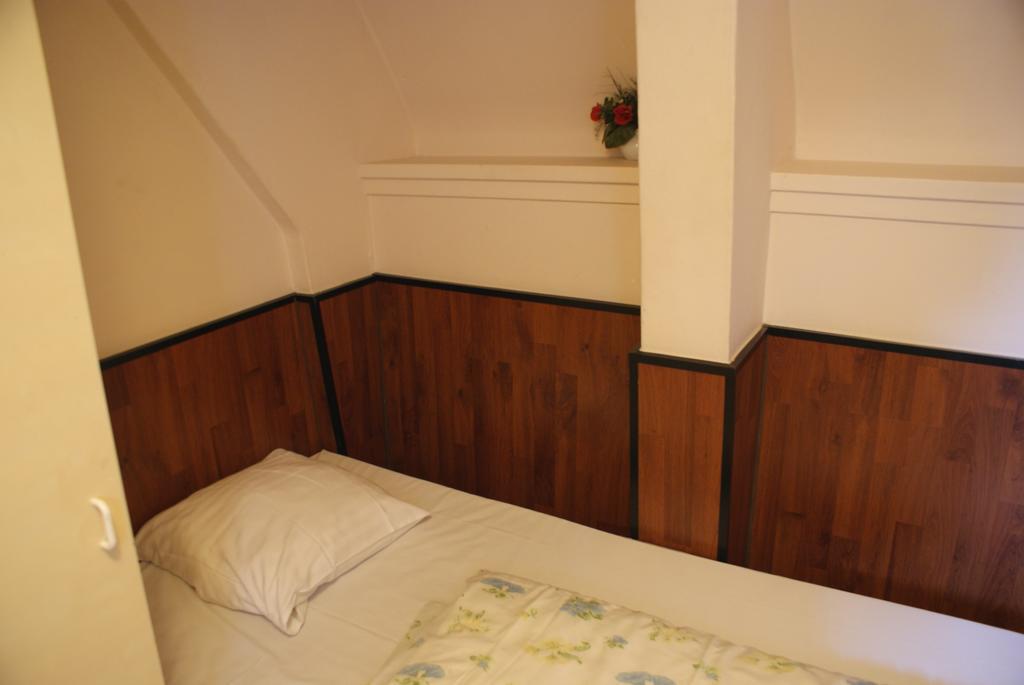 Budget Hotel Thorbecke Амстердам Номер фото